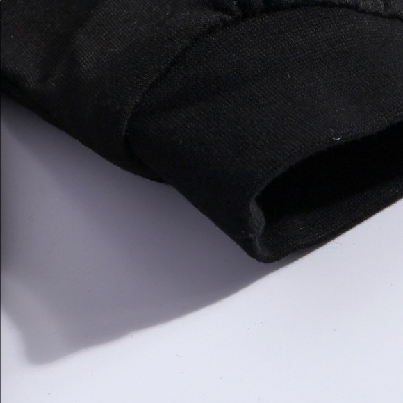 NWOT Boys Letter Print Color Block Hoodie and pant set. Size: 5-6 T Color: Black - Picture 3 of 6